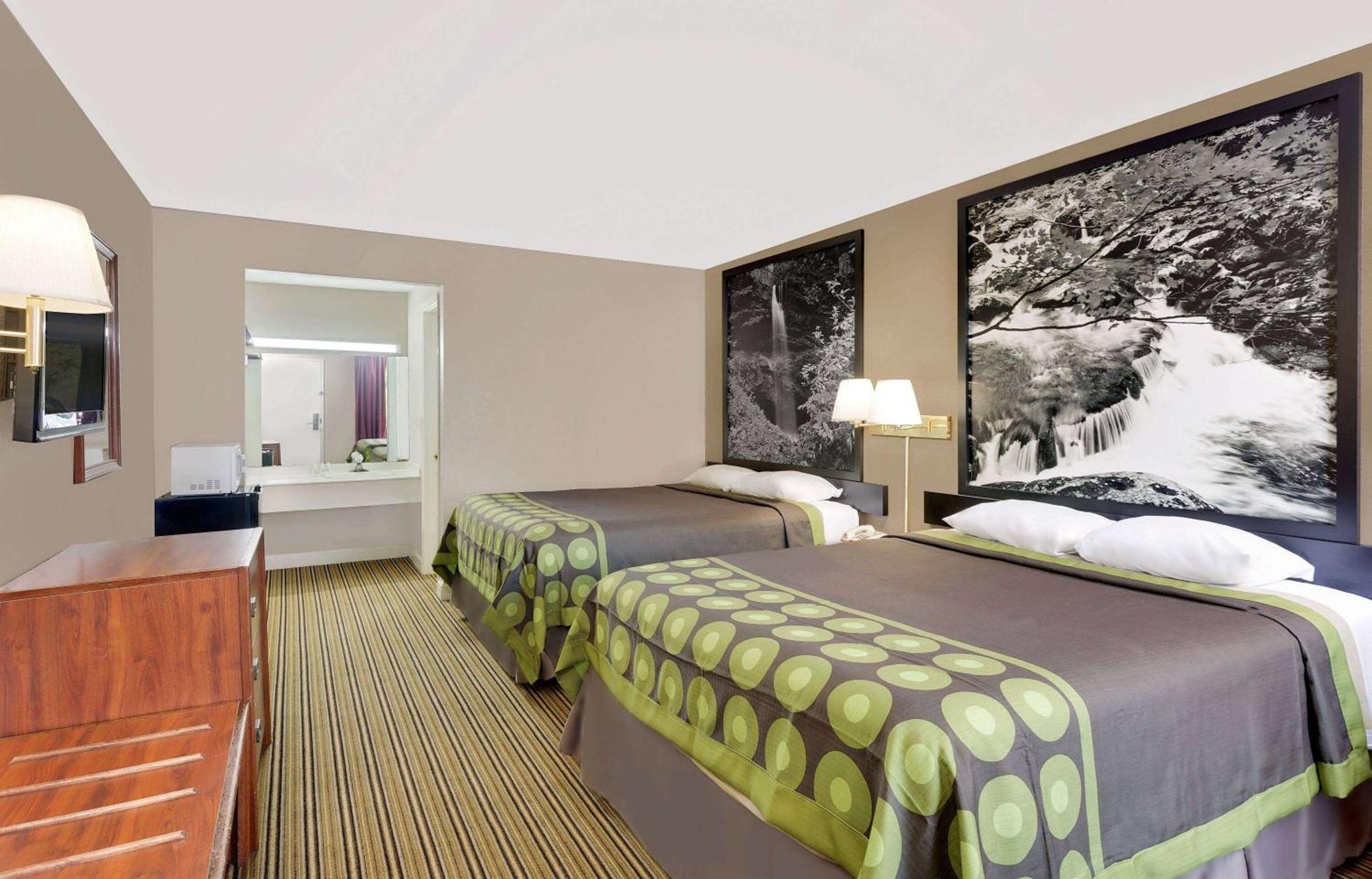 Super 8 By Wyndham Athens Motel Eksteriør billede